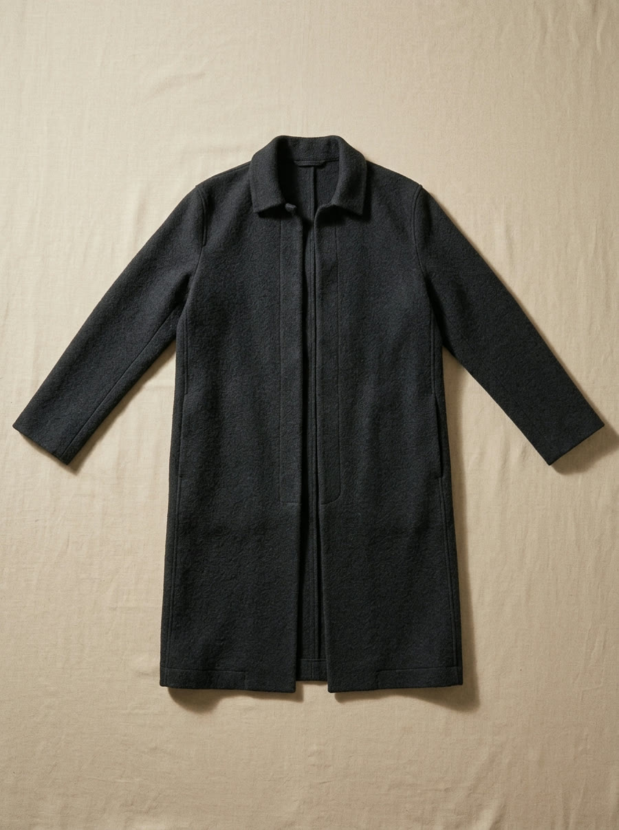 Boiled wool coat